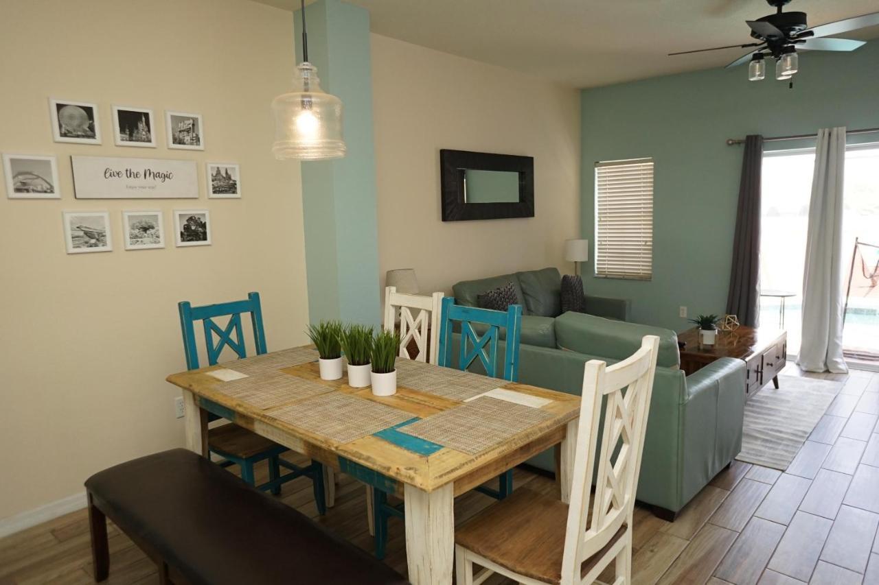 New! Lakefront Views- Encantada Townhouse Kissimmee