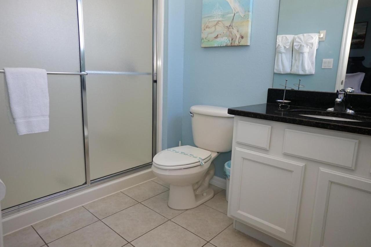 New! Lakefront Views- Encantada Townhouse Kissimmee