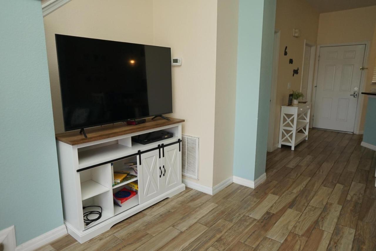 New! Lakefront Views- Encantada Townhouse Hébergement de vacances Kissimmee